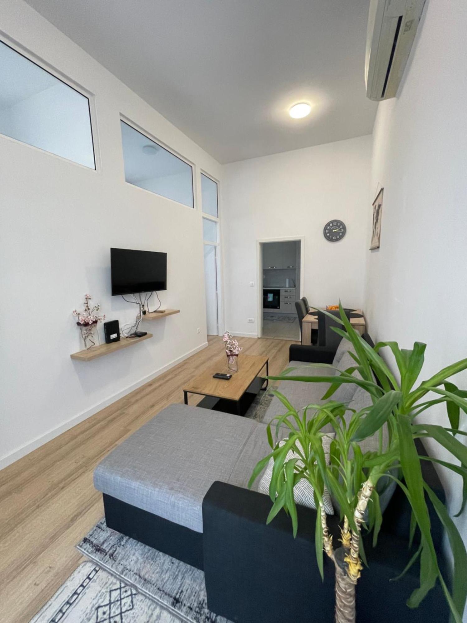 Two Bedroom Apartment N Split Ngoại thất bức ảnh